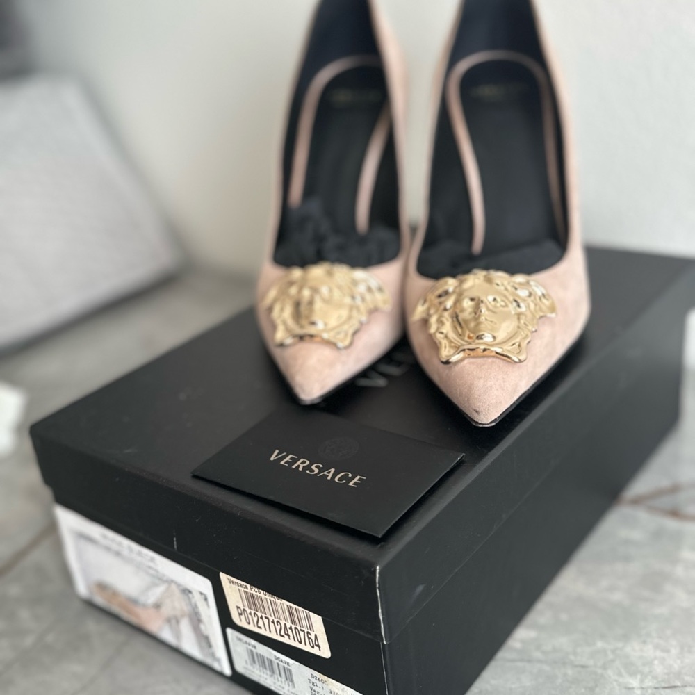 Versace Beige Heels with Gold Medusa Detail - Picture 3 of 3